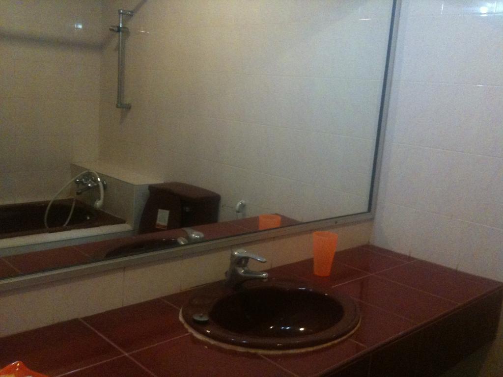 Chhne Chulsa Hotel สีหนุวิลล์ ห้อง รูปภาพ
